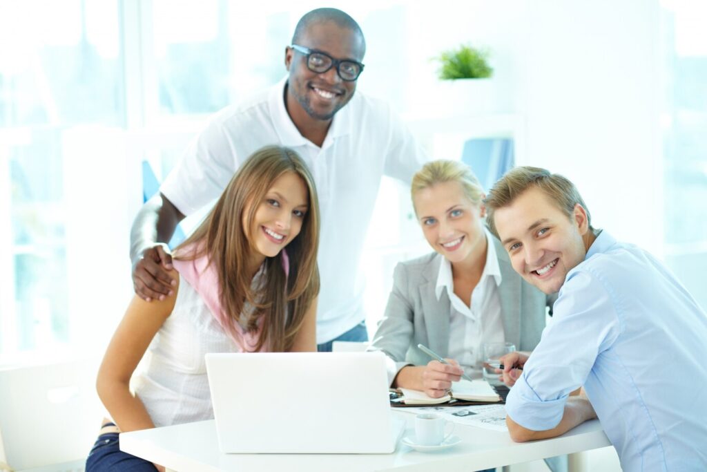 Recherche d’emploi : comment développer son réseau professionnel efficacement ?